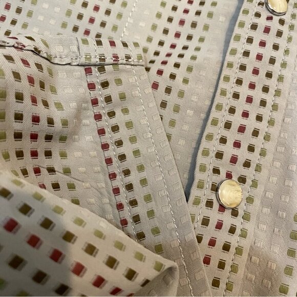 MEC Outdoor Woven Casual Button Down Short Sleeve Shirt Size XL Canvas feeling - Picture 13 of 14